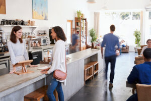Conoce las razones de invertir en locales comerciales