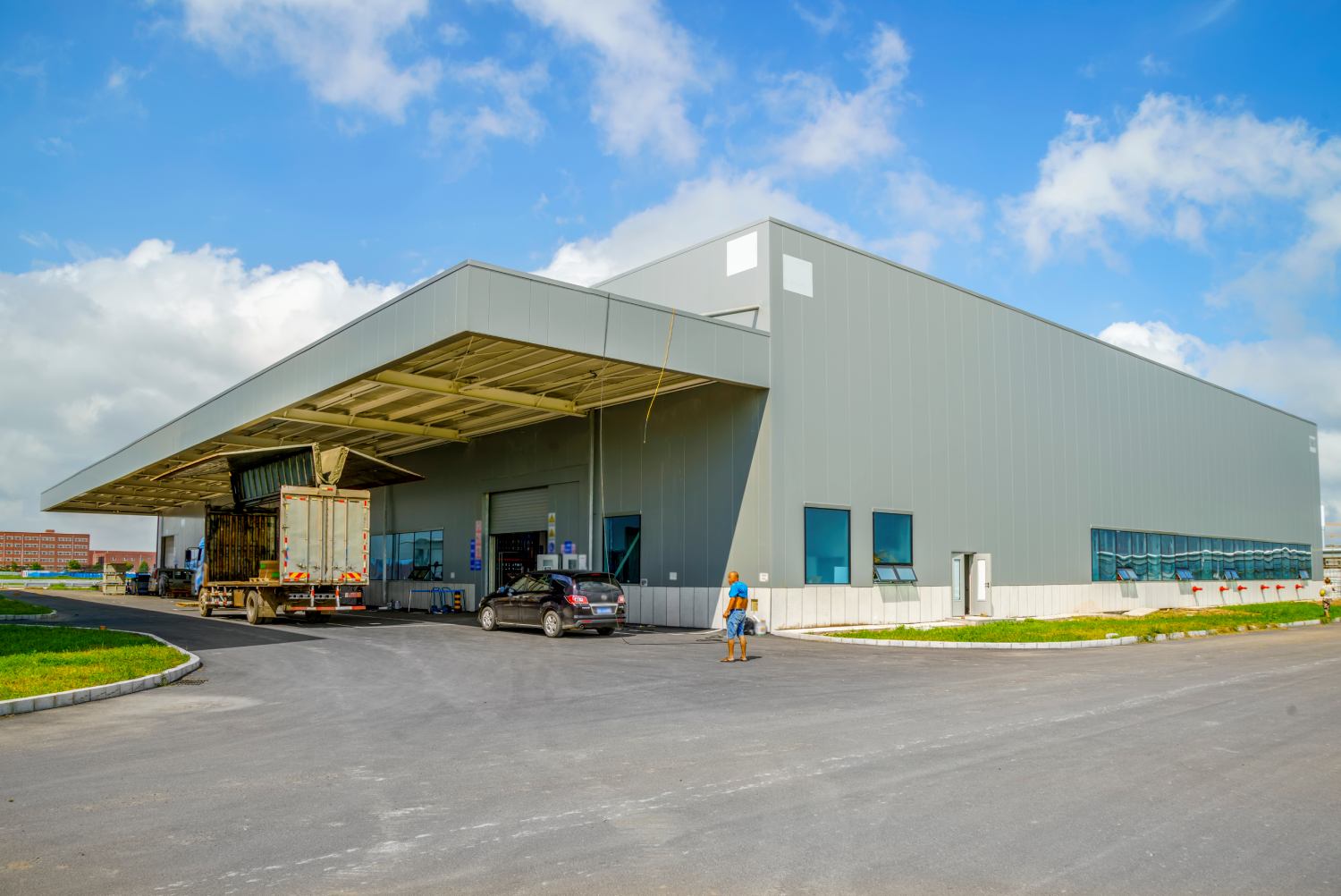 Con Century 21 puedes comprar una nave industrial